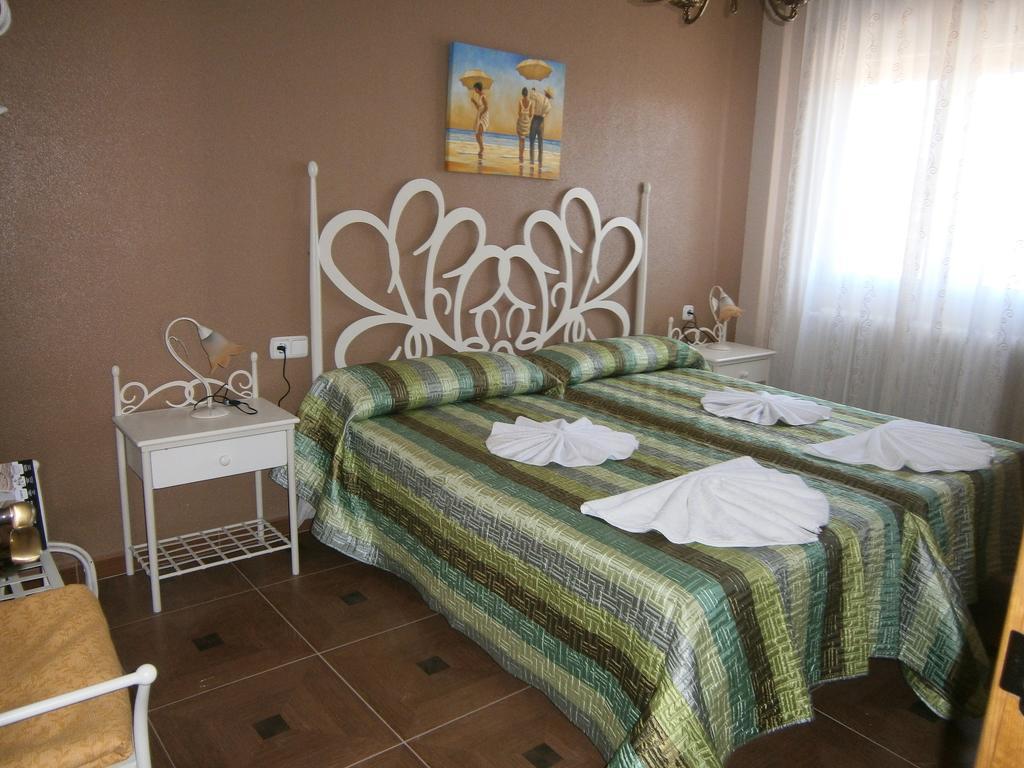 Apartamento Pension La Via Lactea Hotel Fromista Room photo